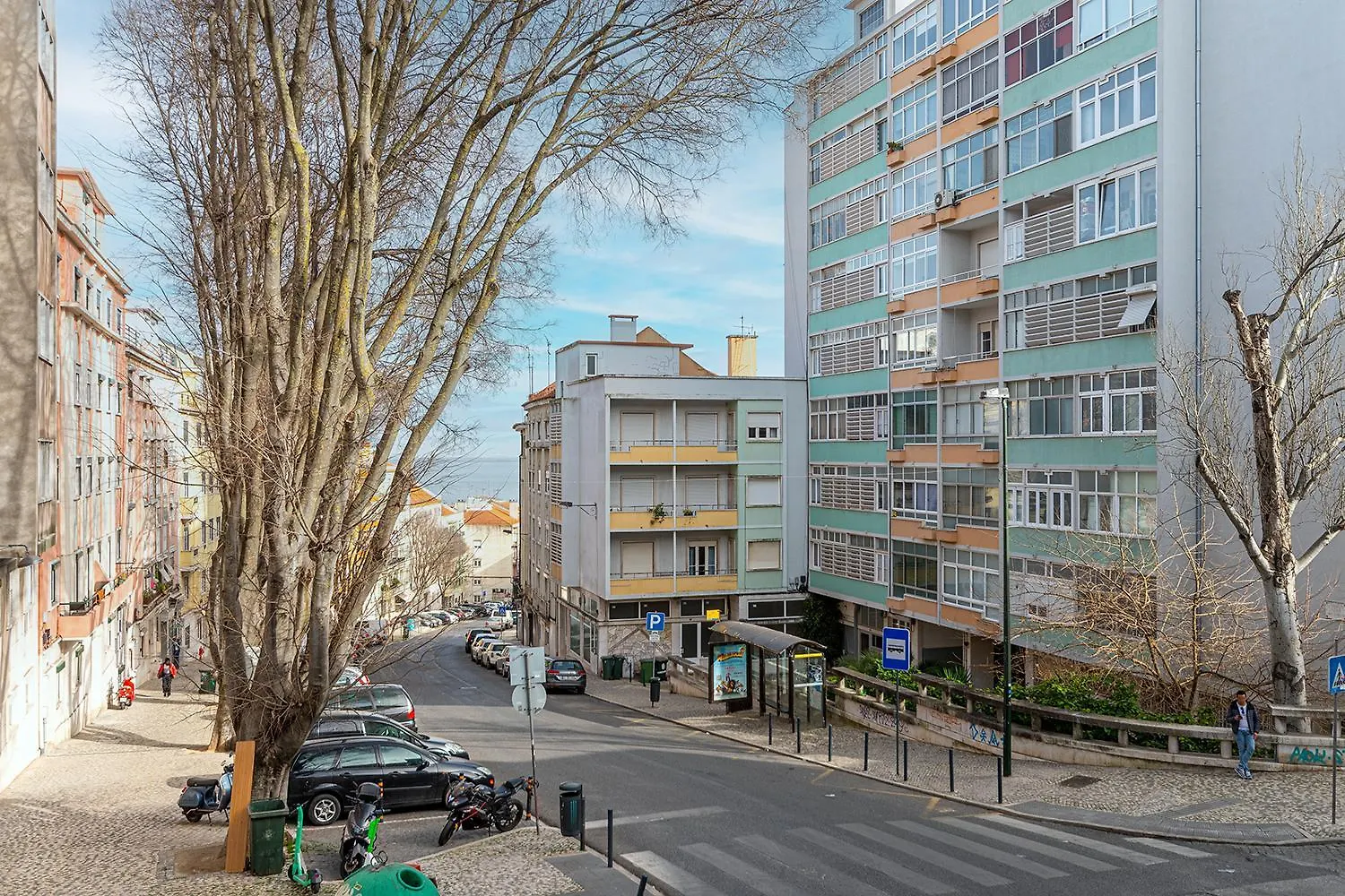 Spacious Apartment With Terrace At Graca Lisboa Portugal
