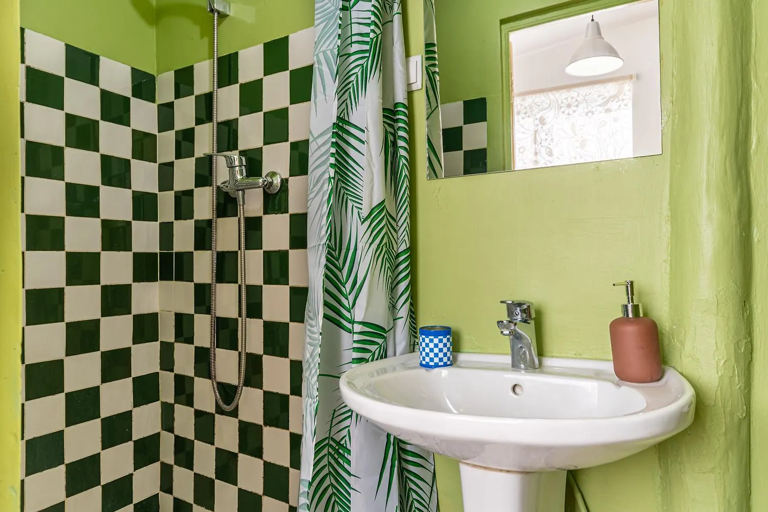 Spacious Apartment With Terrace At Graca Lisboa 0*,  Portugal